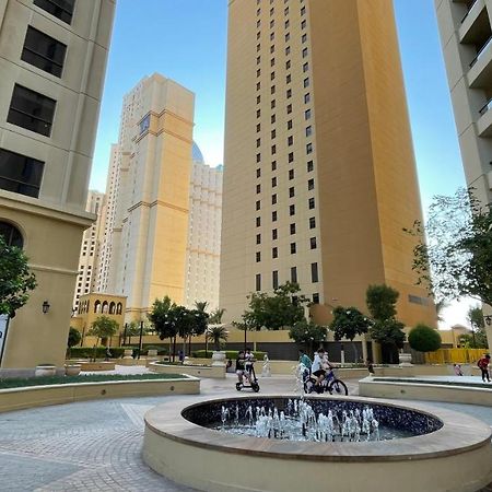 Business Backpackers Jbr Hostel Dubai Exterior foto