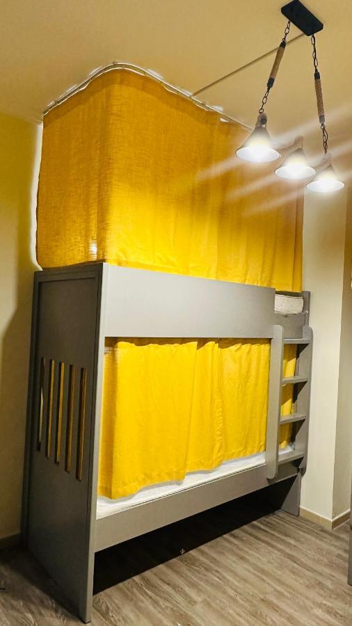 Business Backpackers Jbr Hostel Dubai Exterior foto