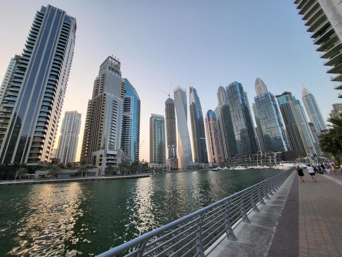 Business Backpackers Jbr Hostel Dubai Exterior foto