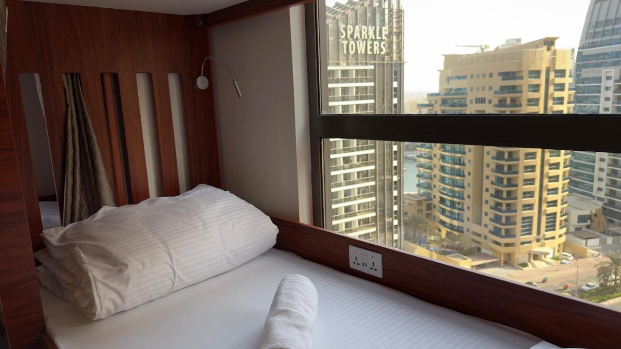 Business Backpackers Jbr Hostel Dubai Exterior foto